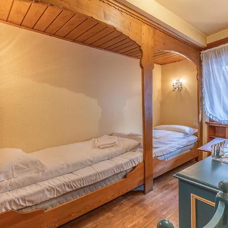 Casa Bigontina 19, In The Center Of Cortina コルティーナ・ダンペッツォ